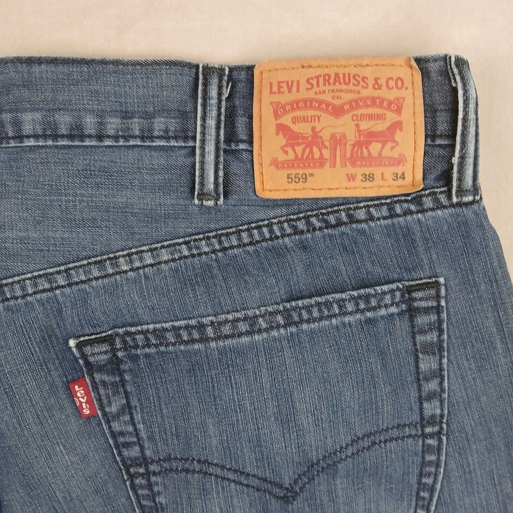 Levis 559 38x34 Mens Jeans Relaxed Straight **Actual 38x31‎ **